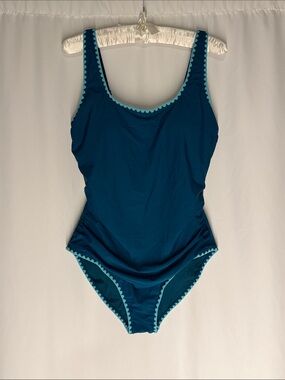 Classic Teal One-Piece Swimsuit with Contrast Trim